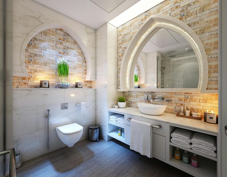 How to Create a Minimalist Bathroom Setup for a Clean, Calm Space